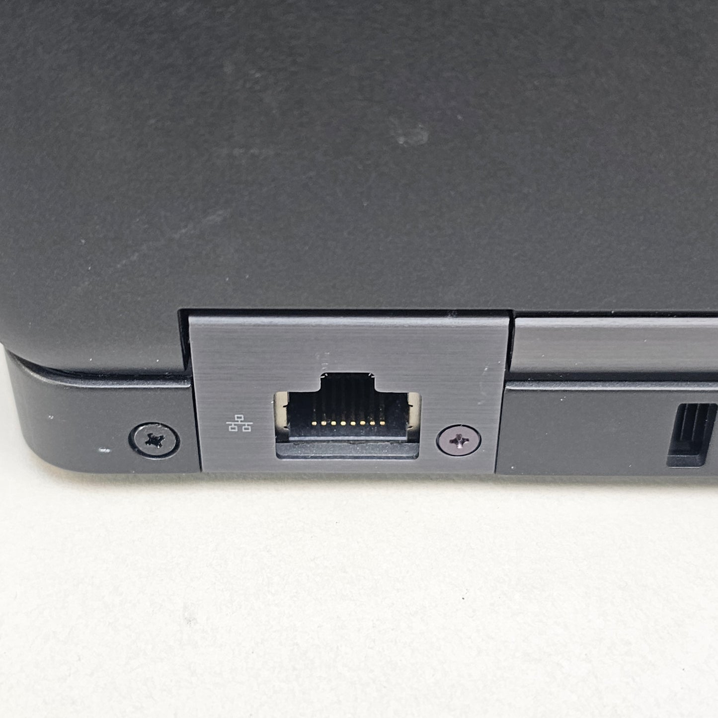 Dell Latitude 5490 P72G 14" i5-8250U 1.8GHz 16GB RAM 512GB SSD