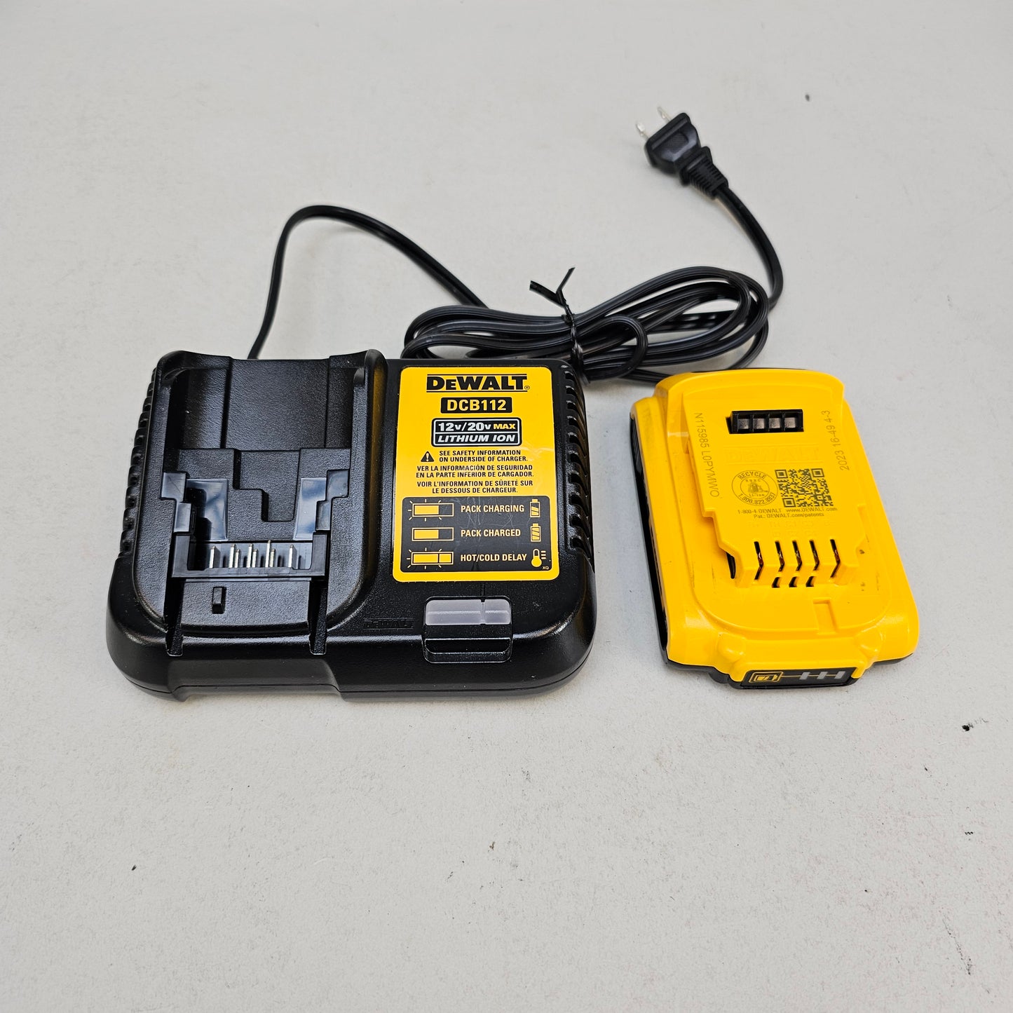 DeWalt DCN680 20V MAX XR Brushless 18GA Brad Nailer