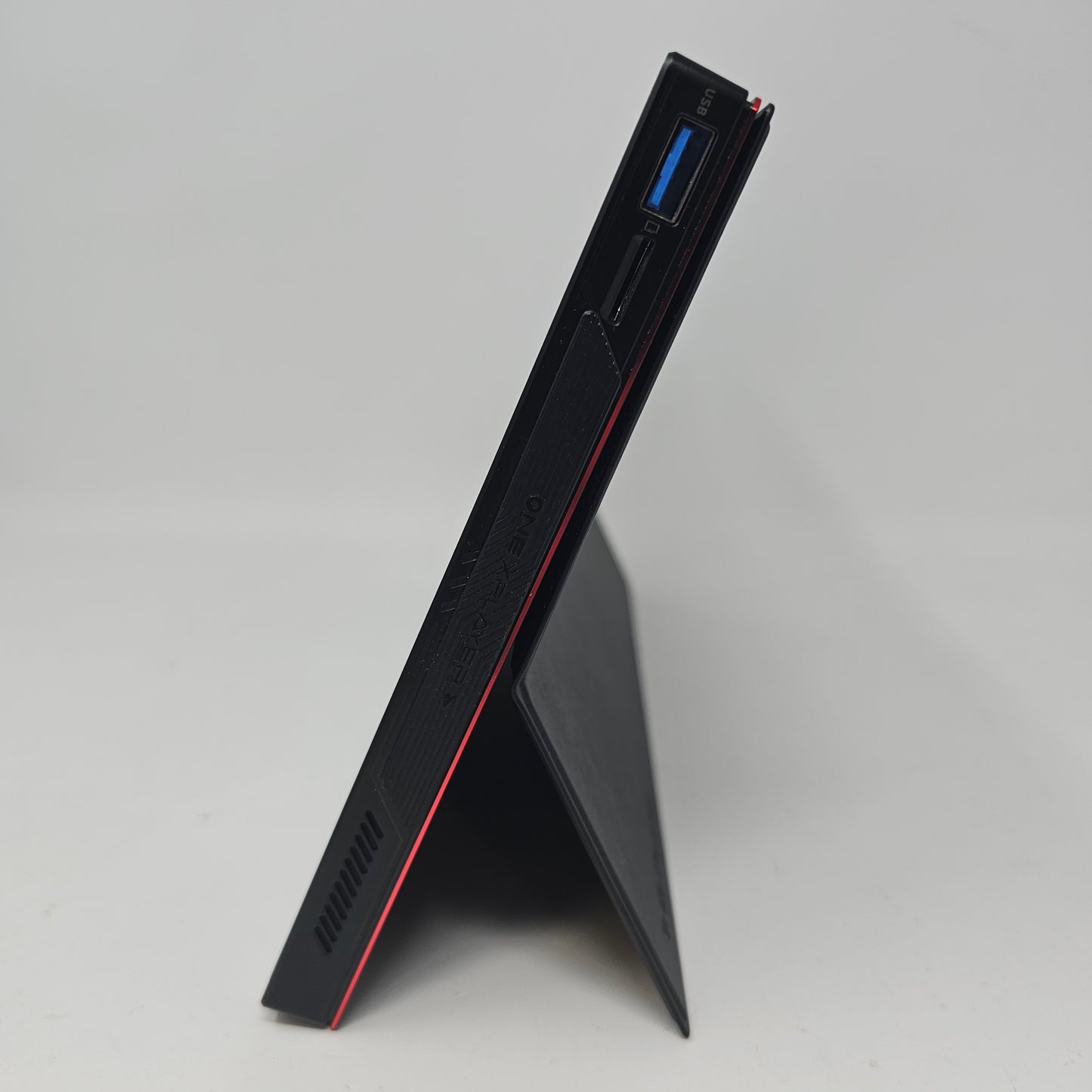 OneXPlayer X1 Pro 10.95" AMD Ryzen 7 8840U 32GB 1TB Black