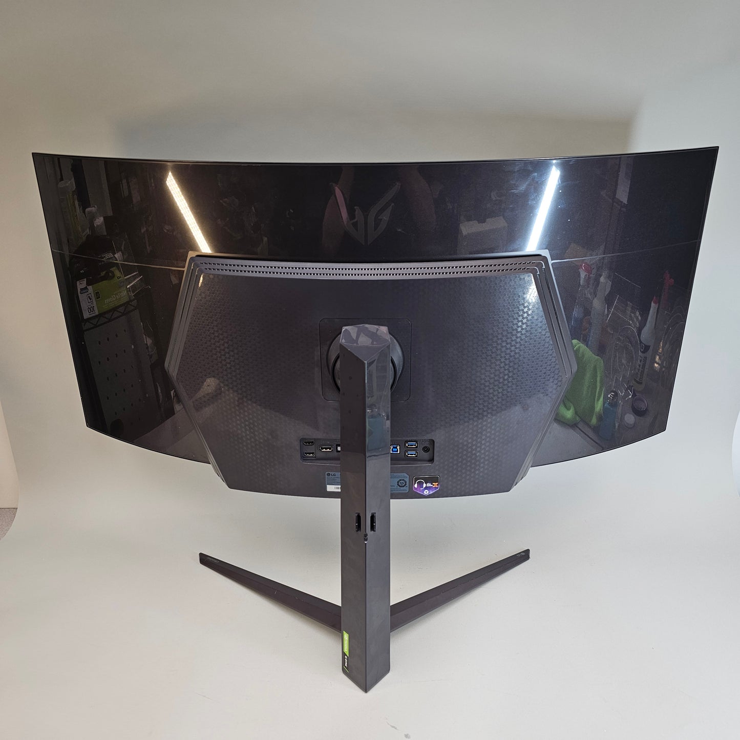LG 45" 45GR9RQE WQHD OLED 240Hz Curved Gaming Monitor