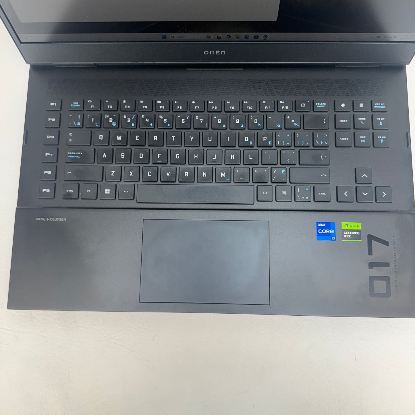 HP Omen 17-CM2002CA 17.3" i7-13700HX 2.1GHz 16GB RAM 512GB SSD GeForce RTX 4060
