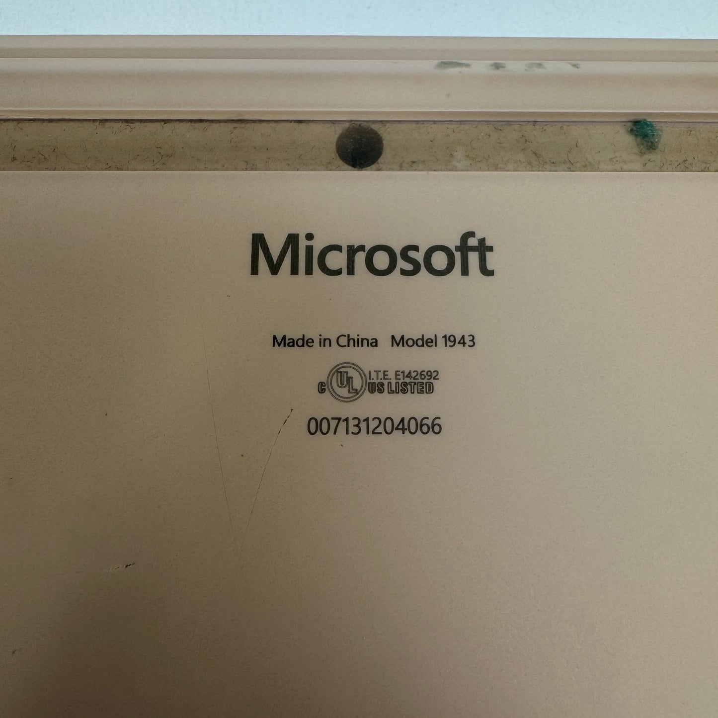 Microsoft Surface Go 1 A1943 12.4" i5-1035G1 1.0GHz 8GB RAM 128GB SSD