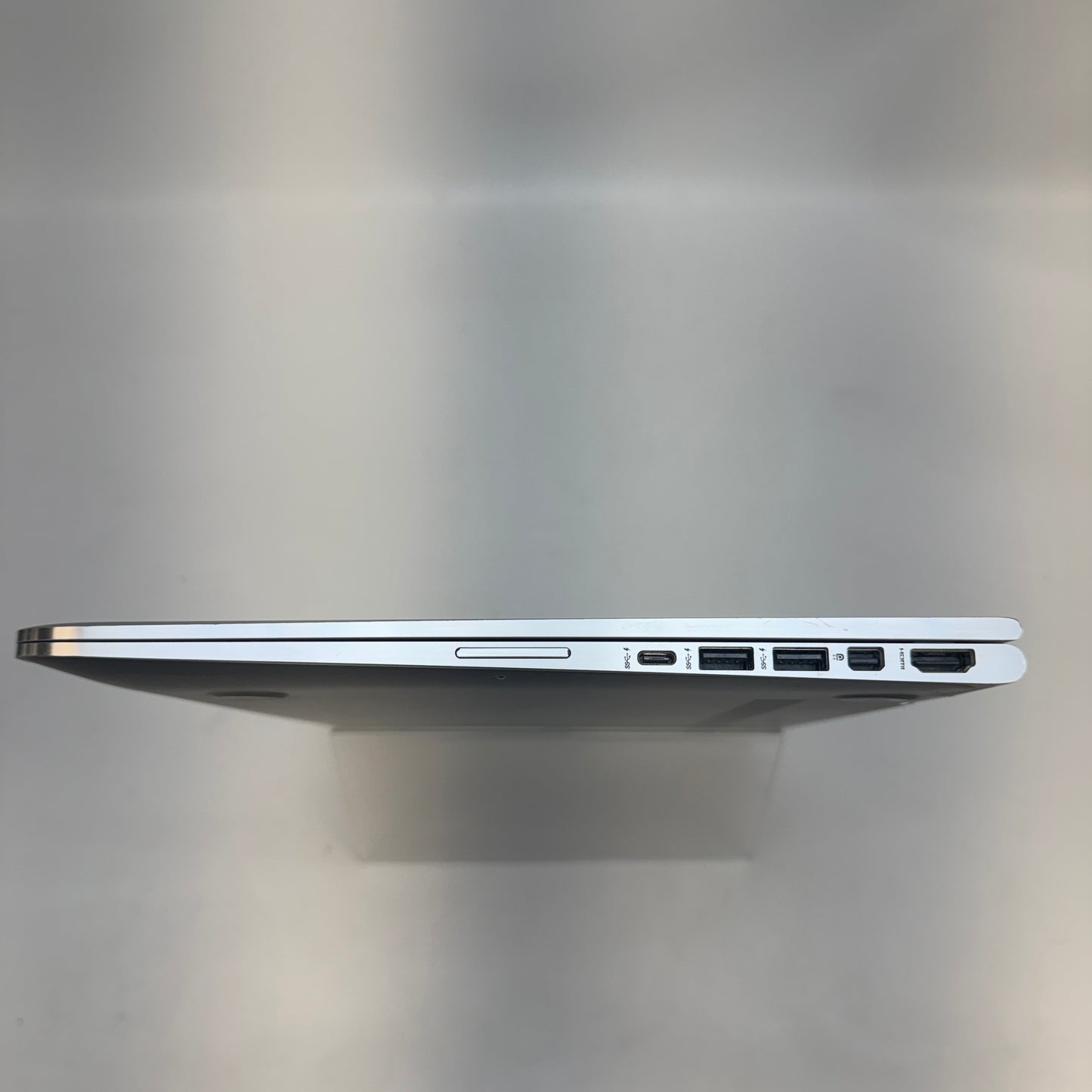 HP Spectre x360 15-AP052NR 15.6" i7-6500U  Left USB Port Broken