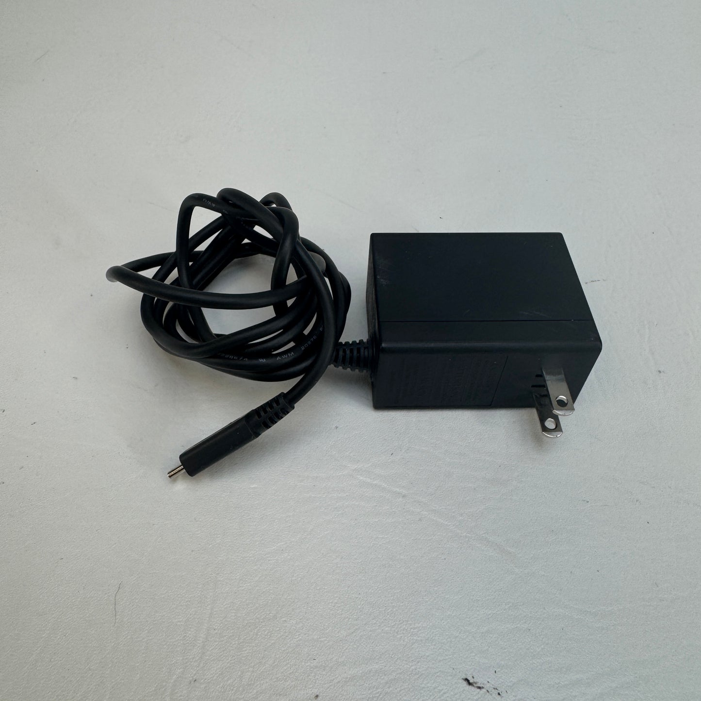 Nintendo Switch v2 Video Game Console HAC-001(-01)  Black