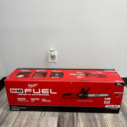 New Milwaukee 2727-20 M18 18V Chain Saw
