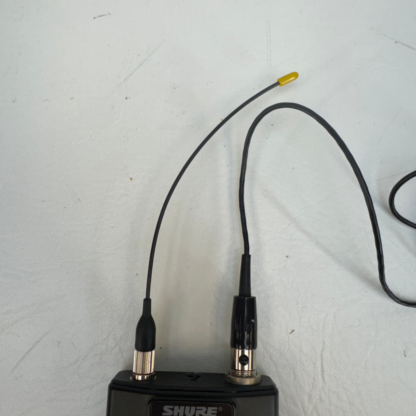 Shure Digital Bodypack Transmitter Transmitter ULXD1