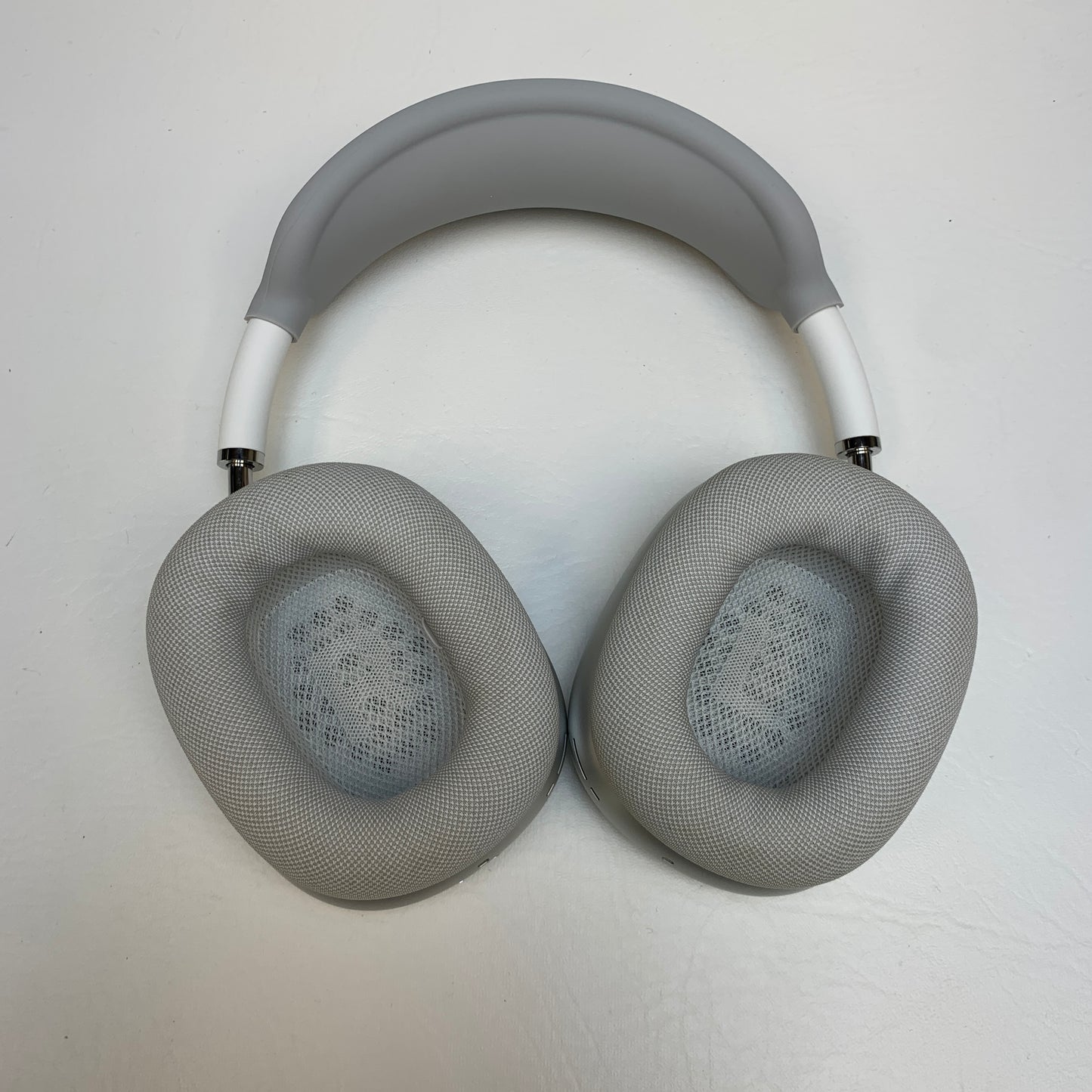 Apple AirPods Max Silver Model A2096