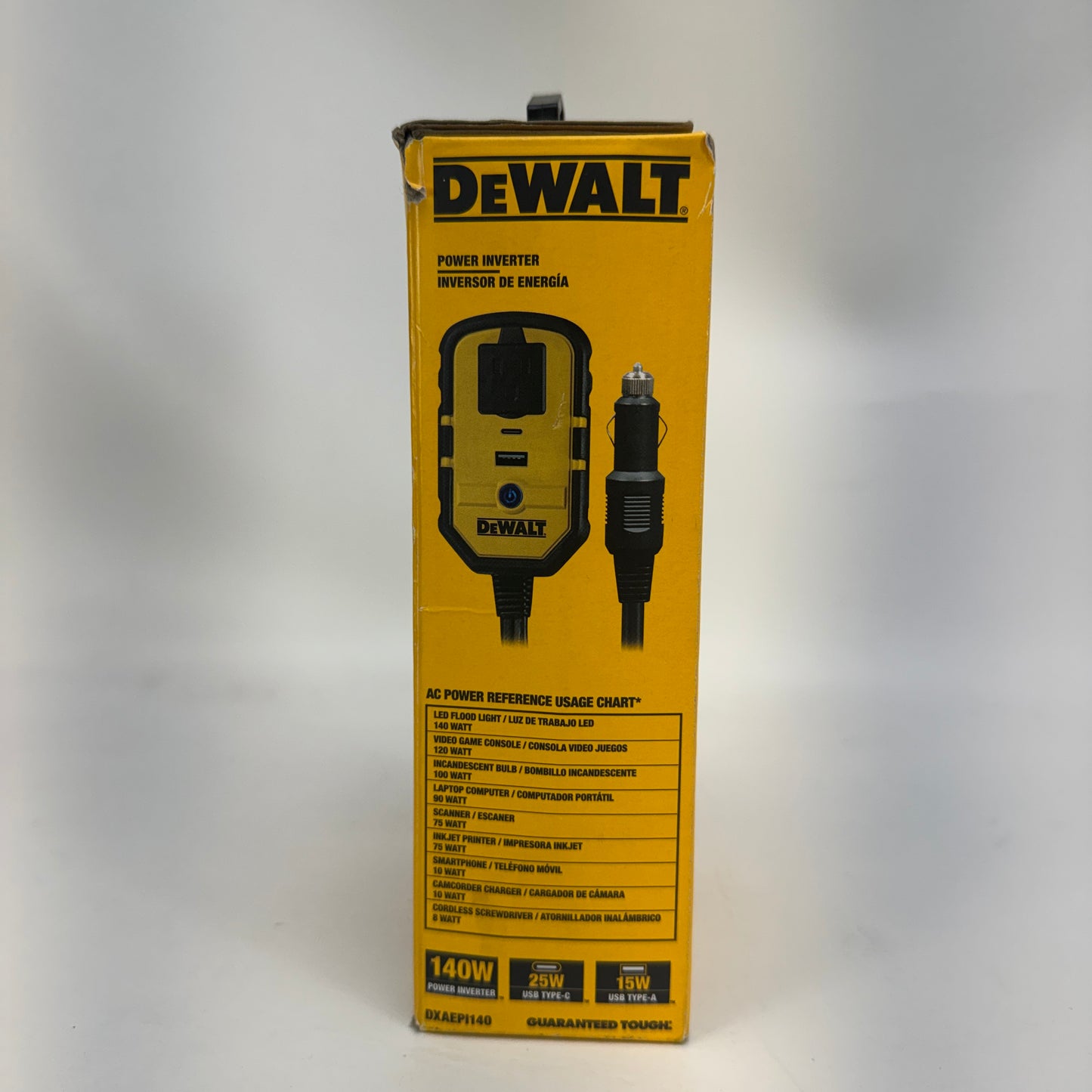 New DeWalt DXAEPI140 Power Inverter