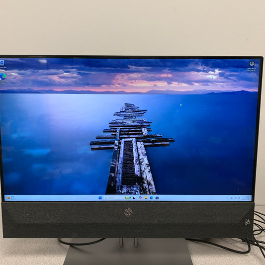 HP Pavilion 23.8" i5-8400T 1.70GHz 8GB RAM 1TB HDD