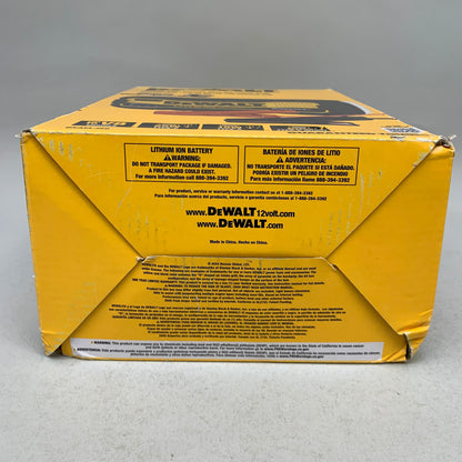 DeWalt DXAELJ25 2500 AMP Lithium Jump Starter with USB Power Bank