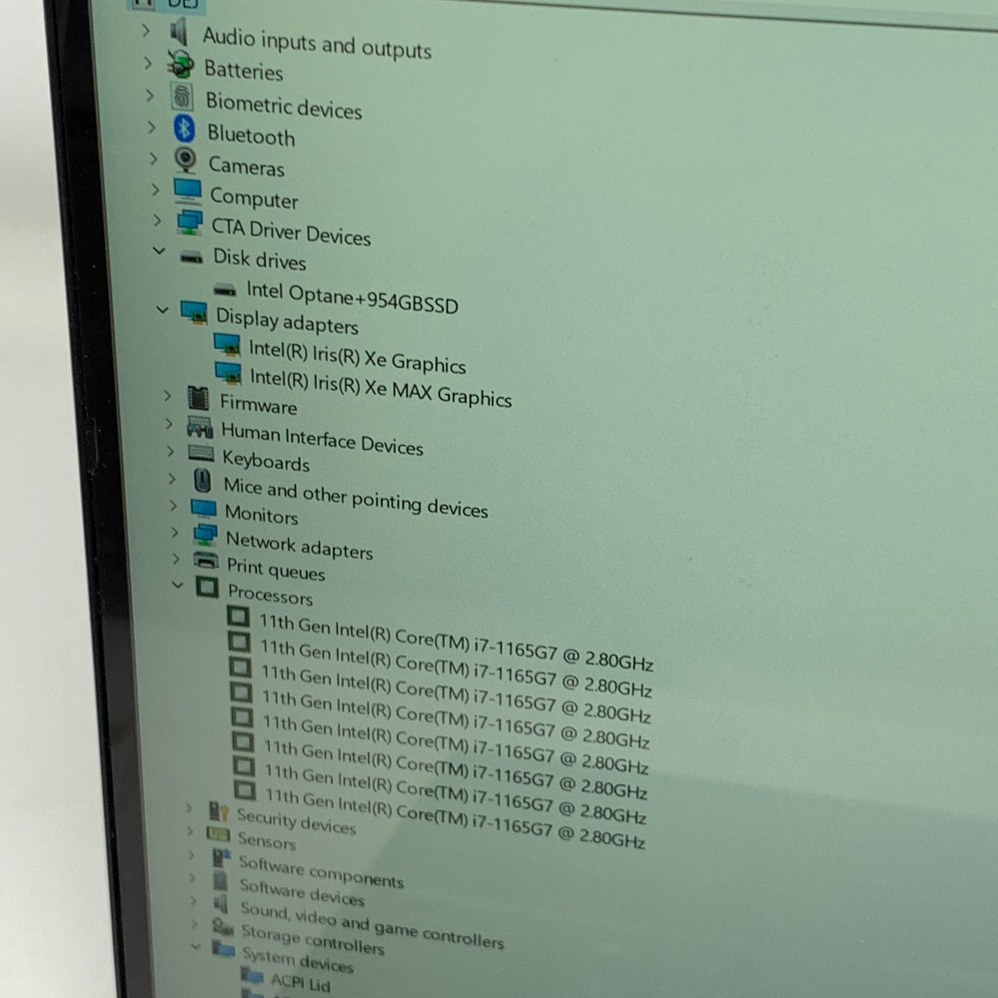 Broken Dell Inspiron 7506 15.6" i7-1165G7 2.8GHz 16GB RAM 1TB Bent Frame