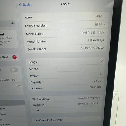 WiFi Only Apple iPad Pro 11" 1st Gen 64GB 14.4 Space Gray MTXN2LL/A