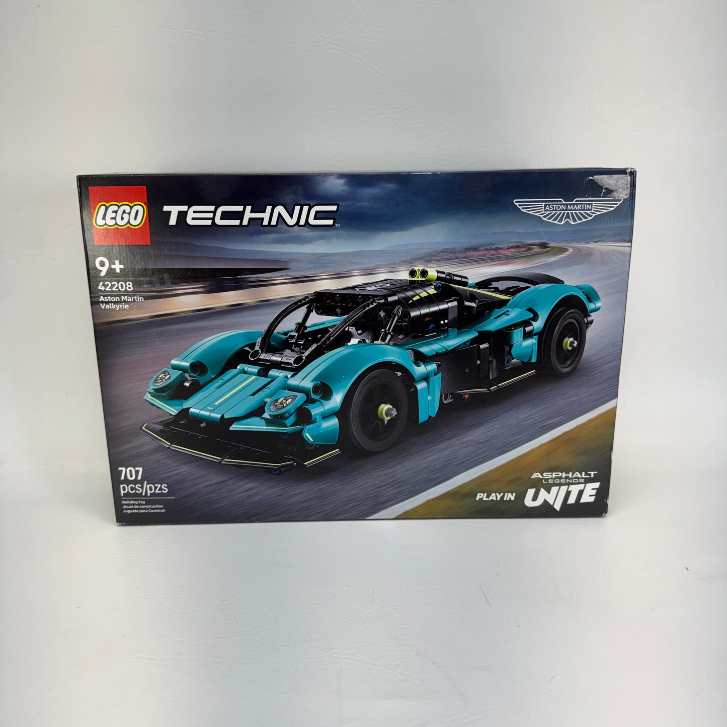 New Lego Technic Aston Martin Valkyrie Lego Set 42208