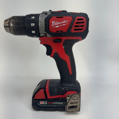 Milwaukee 2606-20 M18 18V 1/2" Drill Driver Tool Kit