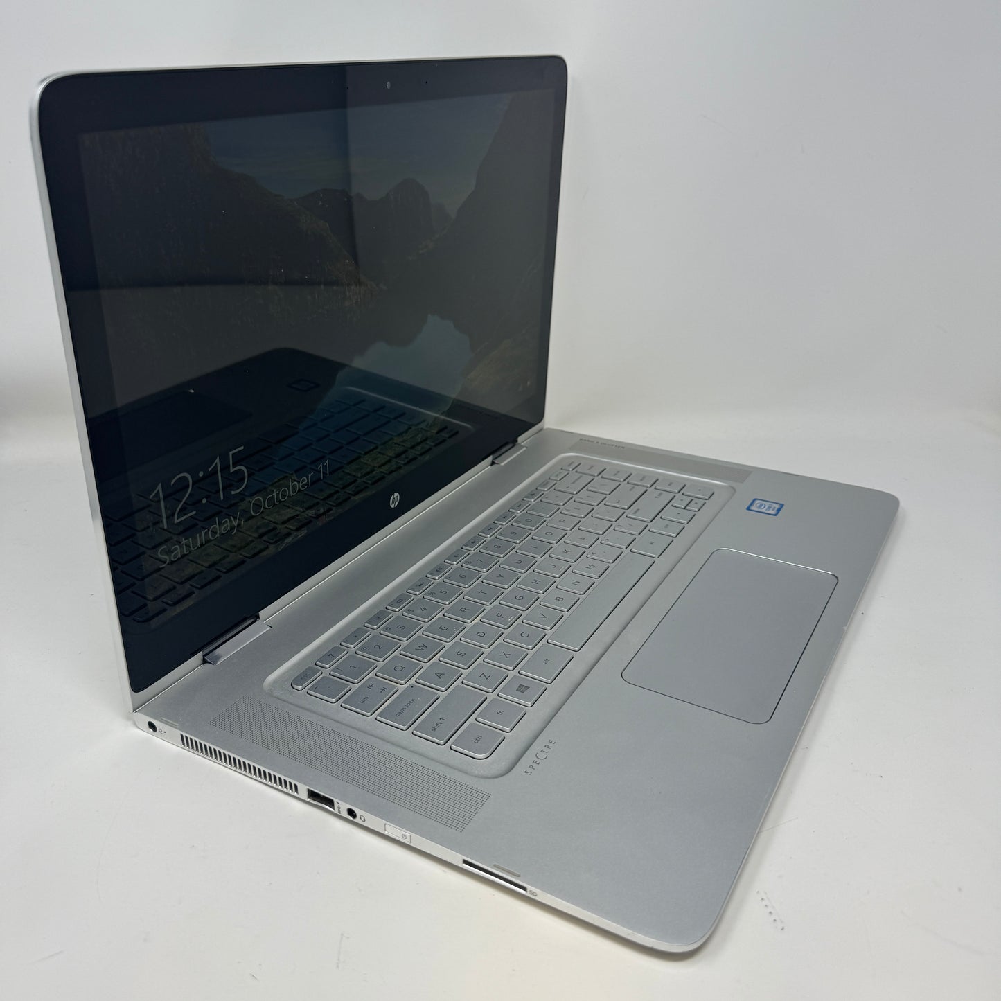 HP Spectre x360 15-AP052NR 15.6" i7-6500U  Left USB Port Broken