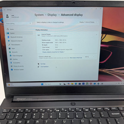Lenovo IdeaPad GAMING 3 15.6" Ryzen 5 5600H 3.3GHz 16GB RAM 256GB SSD 