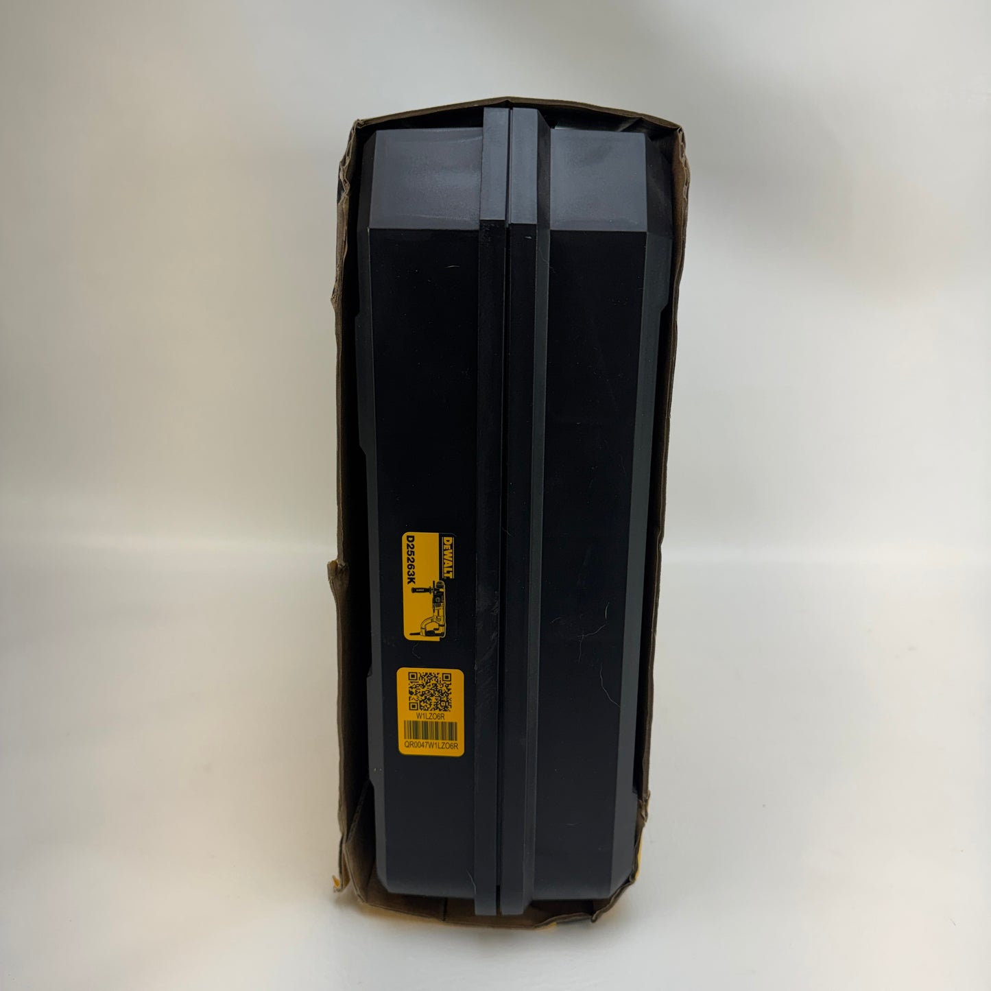 New DeWalt D25263K Rotary Hammer Kit