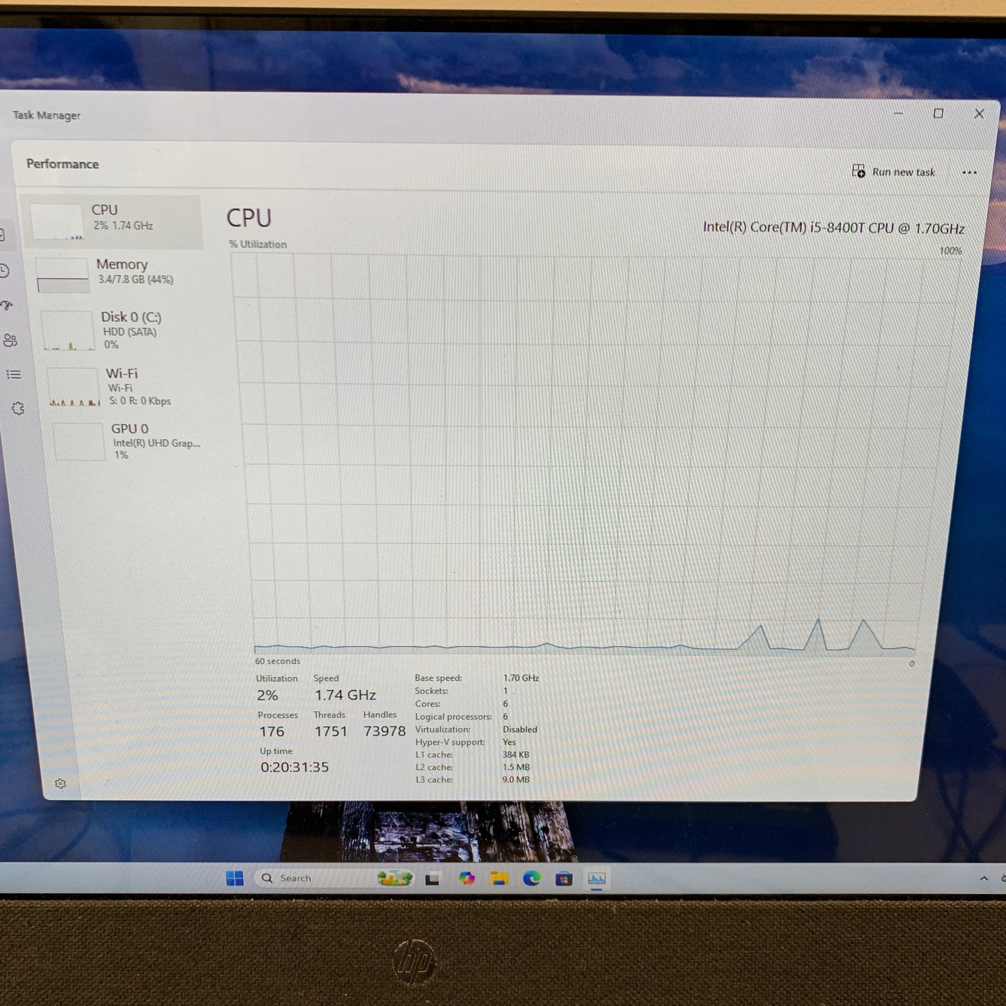 HP Pavilion 23.8" i5-8400T 1.70GHz 8GB RAM 1TB HDD