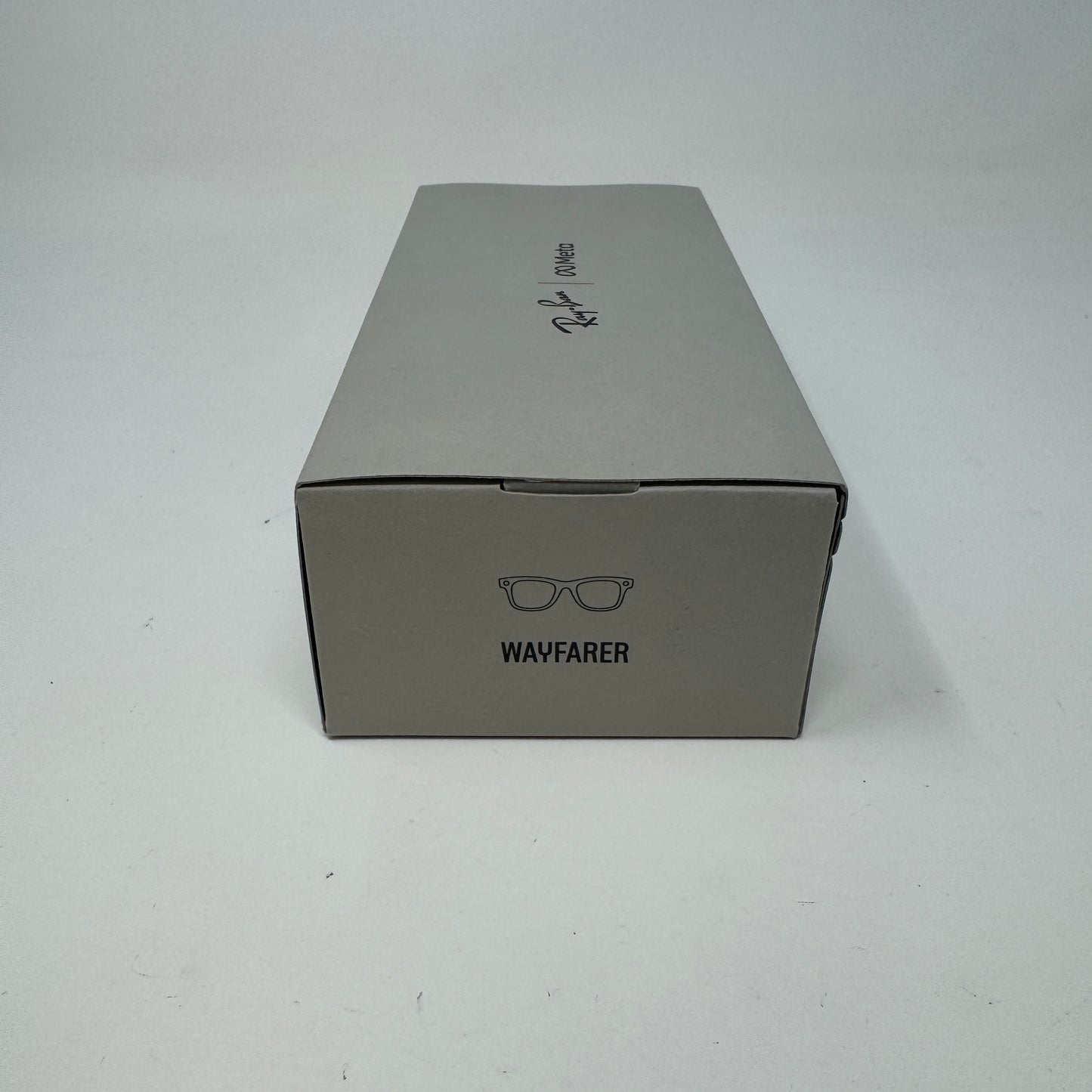 New Ray-Ban Meta Wayfarer Sunglesses RW4006