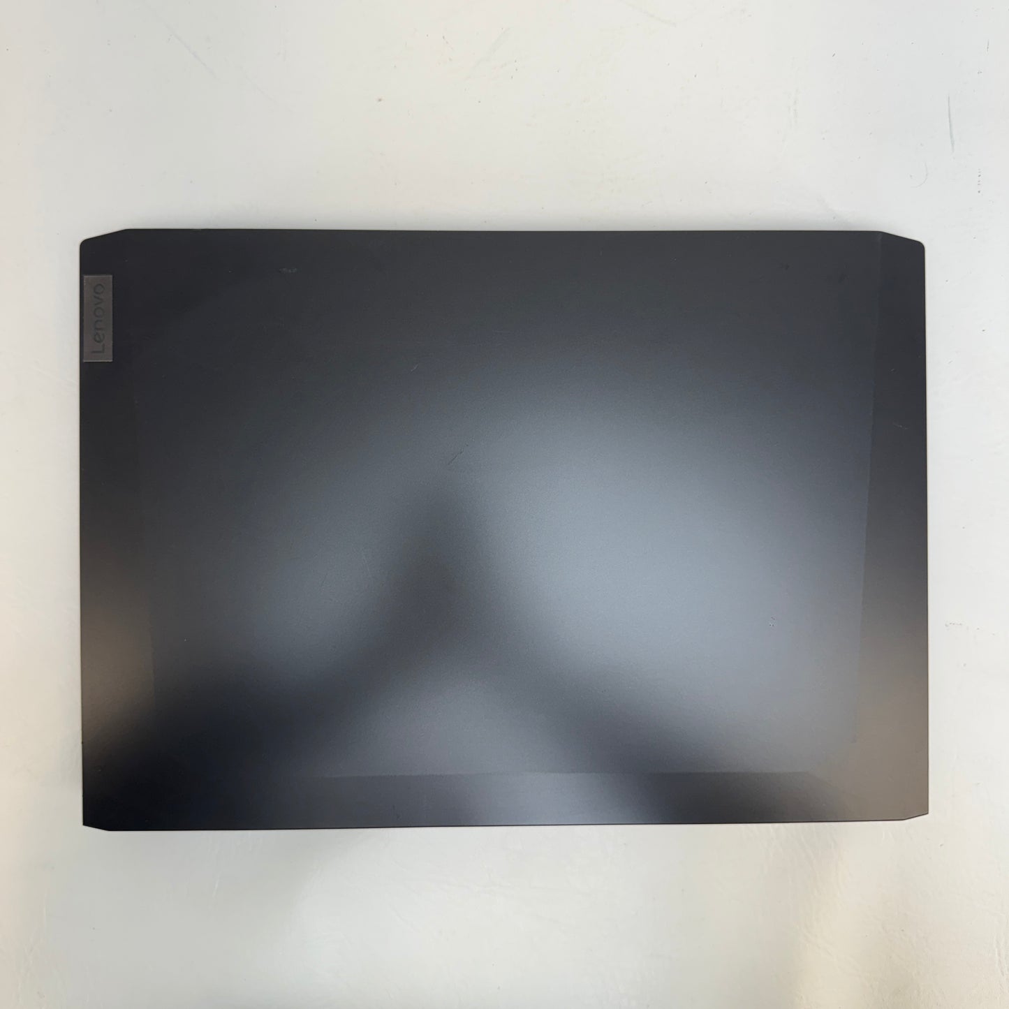 Lenovo IdeaPad GAMING 3 15.6" Ryzen 5 5600H 3.3GHz 16GB RAM 256GB SSD 