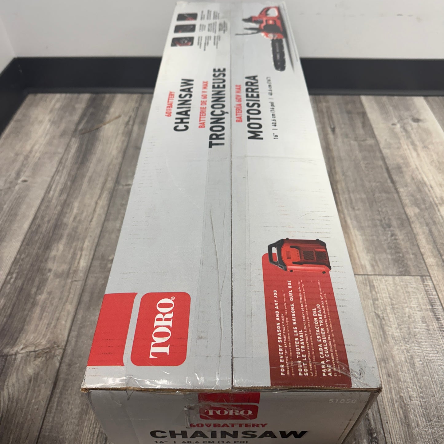 New Toro 51850 60V Cordless Chainsaw