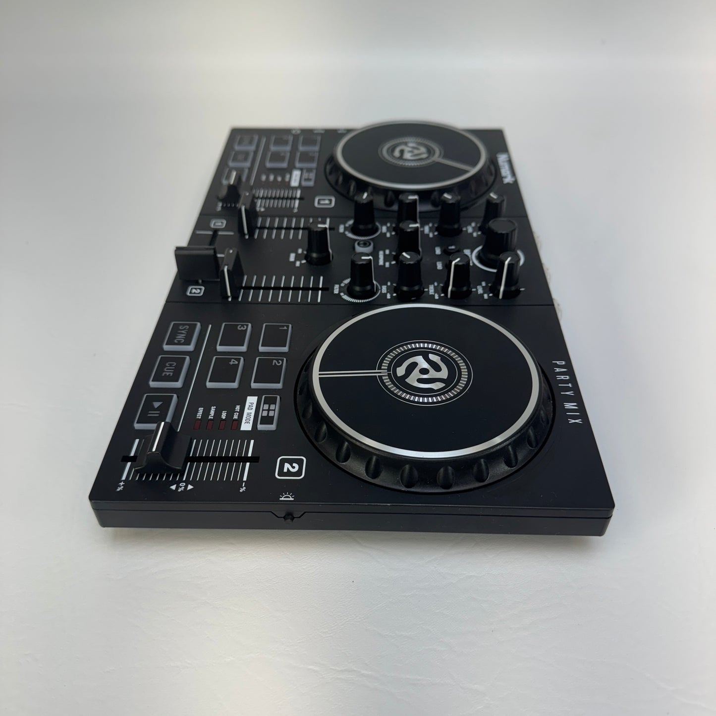 Numark Party Mix DJ Controller