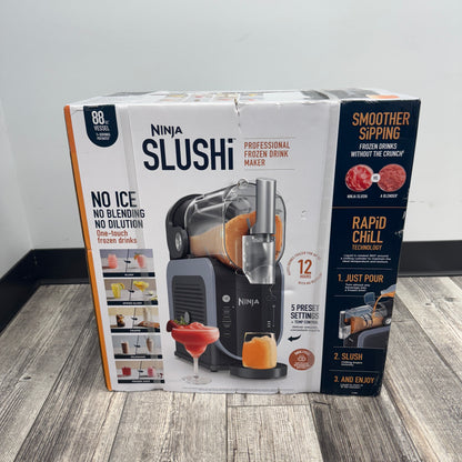 New Shark Slushi Frozen Drink Maker FS301