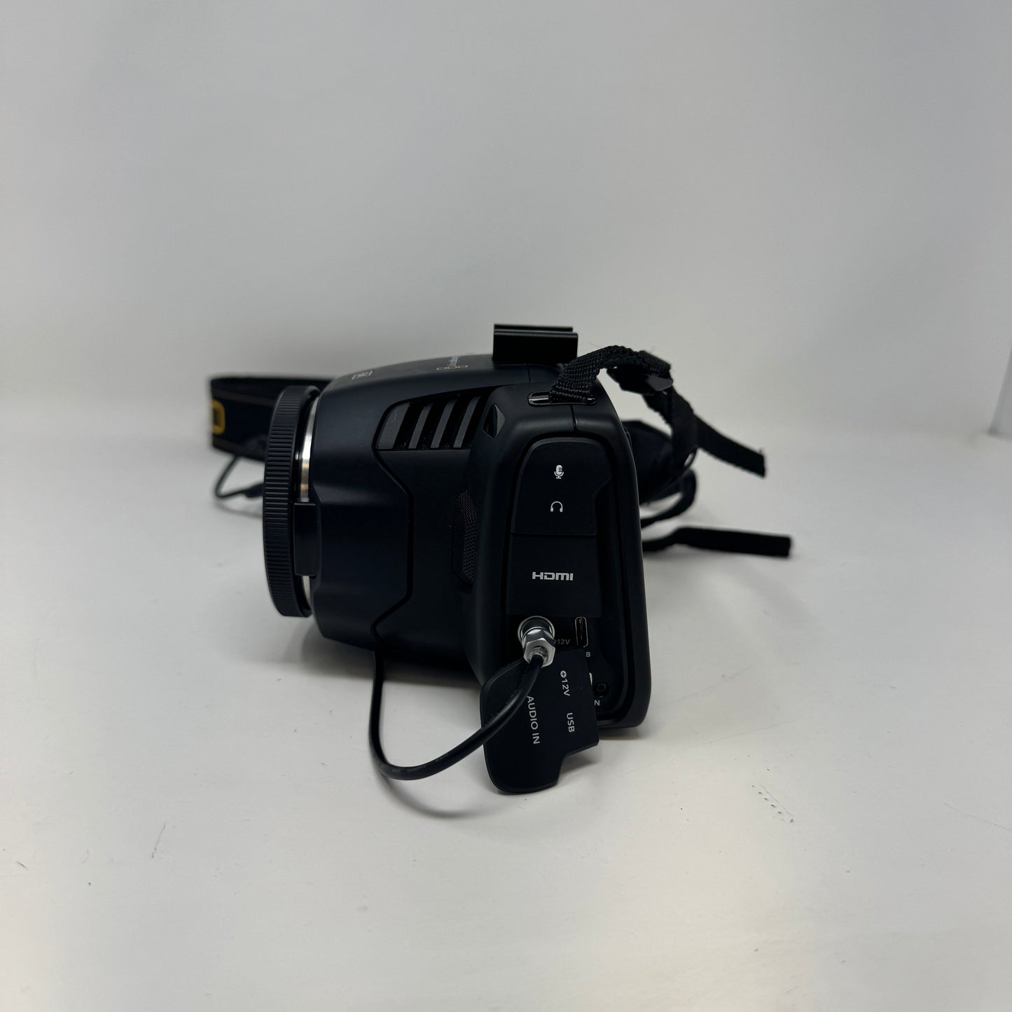 Blackmagic Design Pocket Cinema Camera 6K 21.2 Cinema Camera