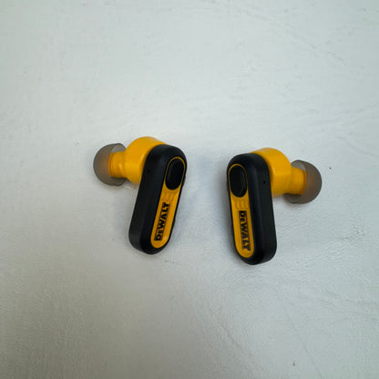 Dewalt DXMA1902092 Active Noise Cancellation Headphones  Black