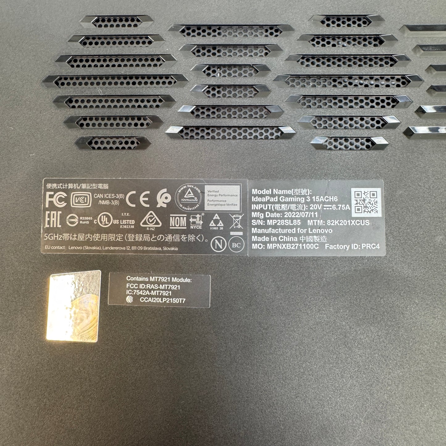 Lenovo IdeaPad GAMING 3 15.6" Ryzen 5 5600H 3.3GHz 16GB RAM 256GB SSD 