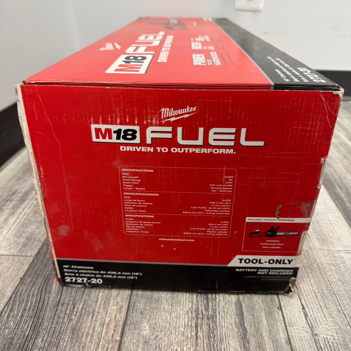 New Milwaukee 2727-20 M18 18V Chain Saw