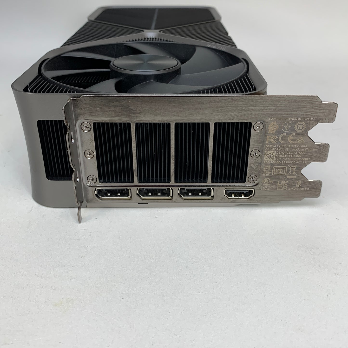 NVIDIA GeForce RTX 4090 Founders Edition 24GB GDDR6X Graphics Card PG136D