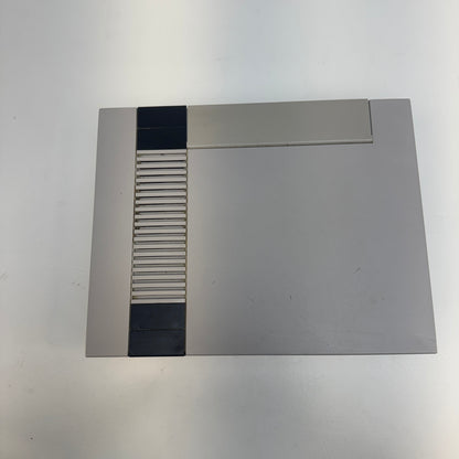 Nintendo Entertainment System NES Video Game Console NES-001 Gray