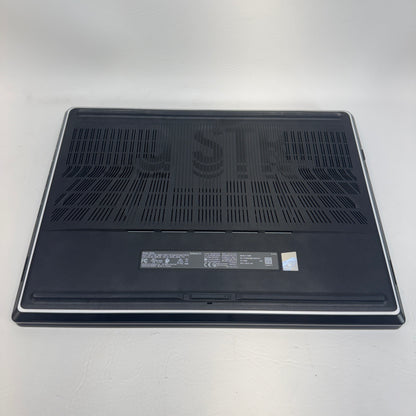 Asus ROG Strix Scar 18 G835L 18" Core Ultra 9 275HX 64GB RAM 2TB SSD RTX 5090