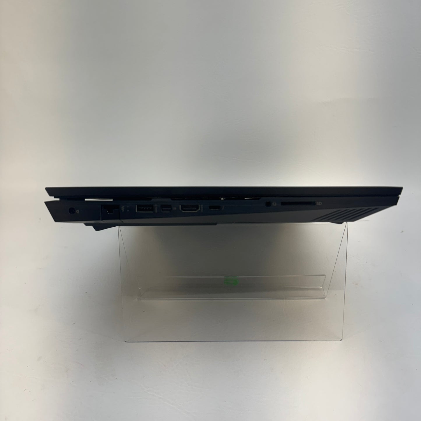 HP Omen 17-CM2002CA 17.3" i7-13700HX 2.1GHz 16GB RAM 512GB SSD GeForce RTX 4060