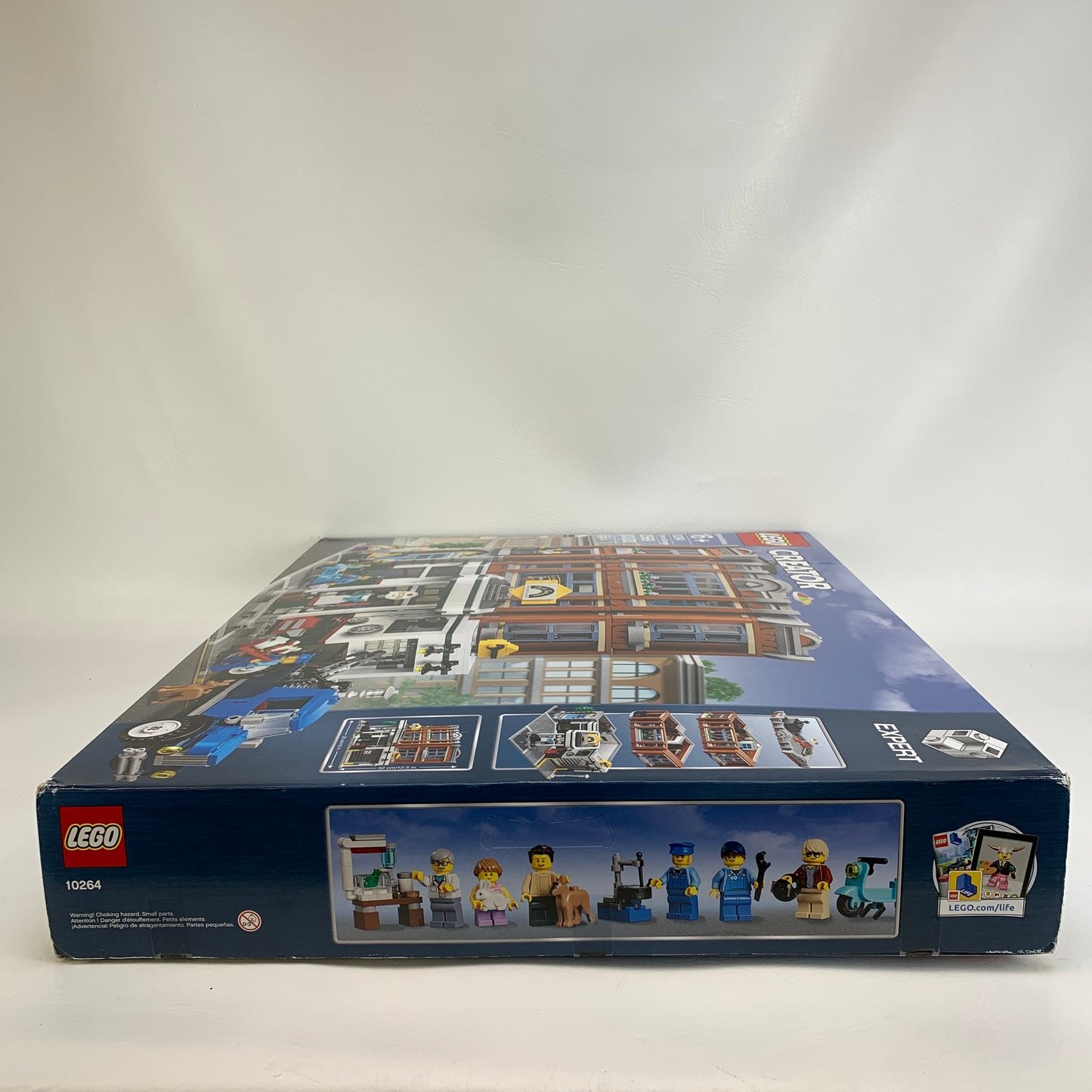 New Lego Corner Garage Lego Set 10264