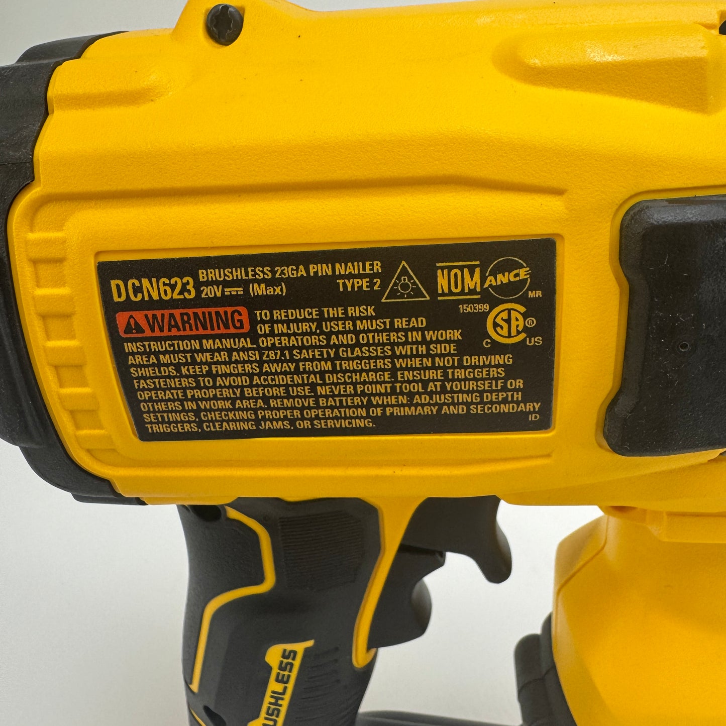 DeWalt DCN623 20V MAX 23GA Pin Nail