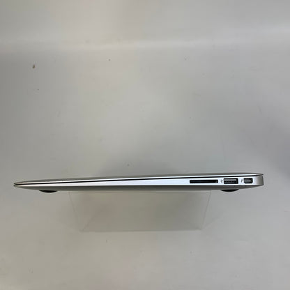 2017 Apple MacBook Air 13.3" i5 1.8GHz 8GB RAM 128GB SSD Silver A1466