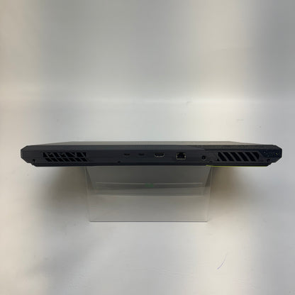 Asus ROG Strix G17 G713P 17.3" Ryzen 9 7845HX 3.0GHz 16GB RAM 1TB SSD