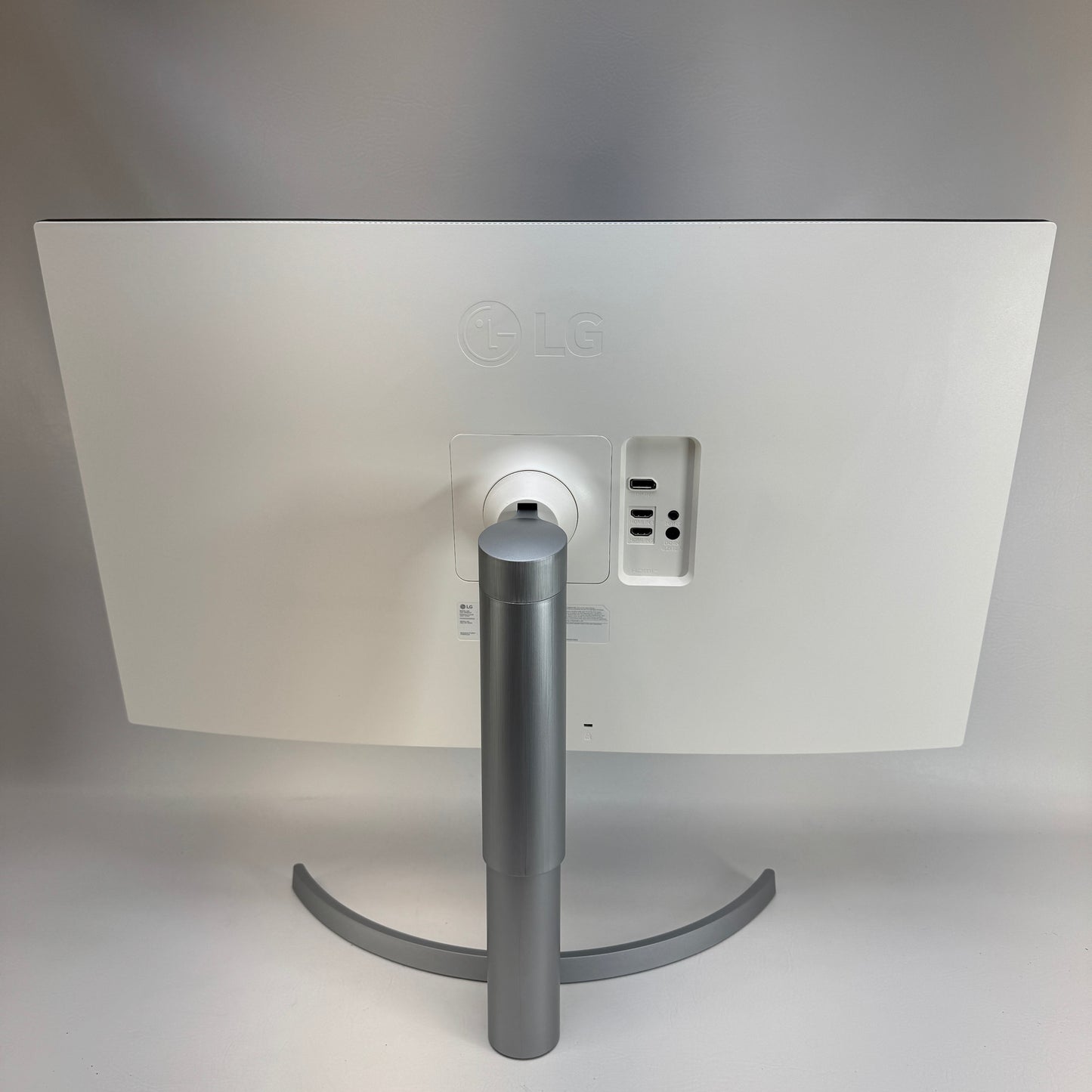 LG 32" 32UN650 4K UHD IPS 60Hz Display Monitor