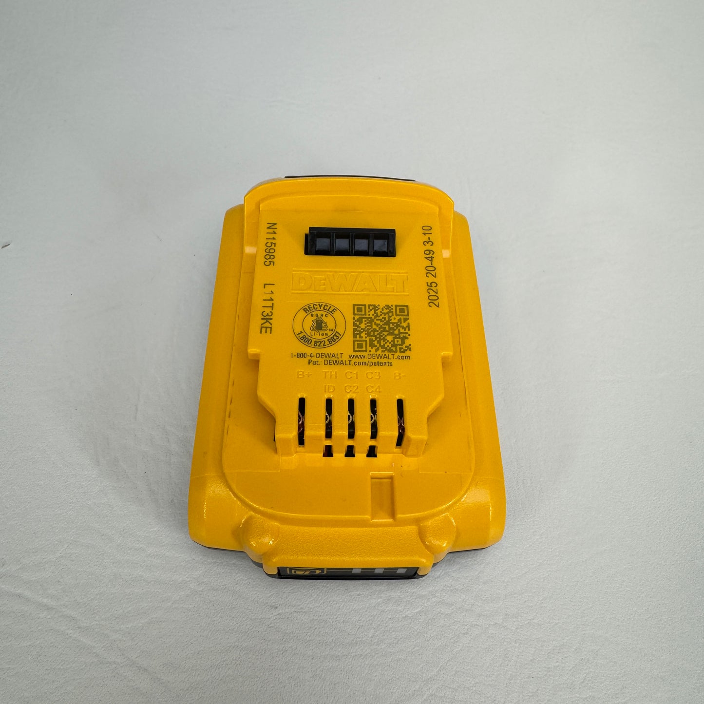DeWalt DEWALT DCS356C1 20V MAX Cordless Oscillating Multi-Tool XR