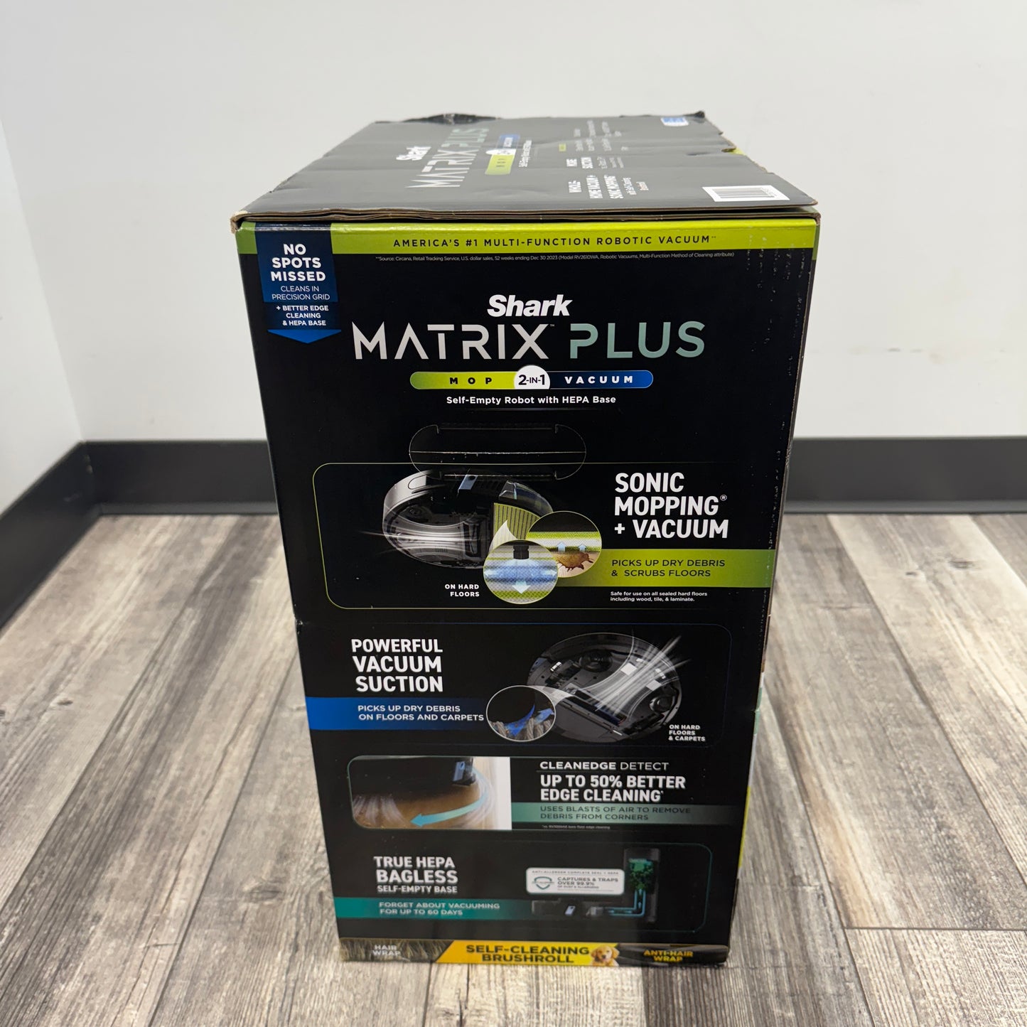 New Shark Matrix Plus Robotic Vacuum RV2610WA