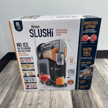 New Shark Slushi Frozen Drink Maker FS301