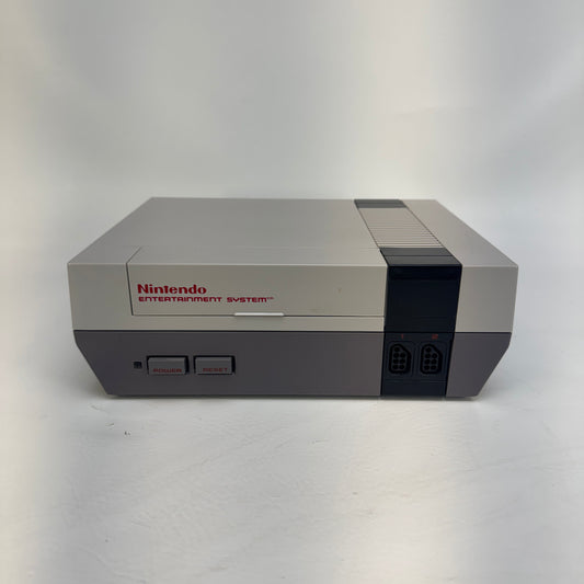 Nintendo Entertainment System NES Video Game Console NES-001 Gray