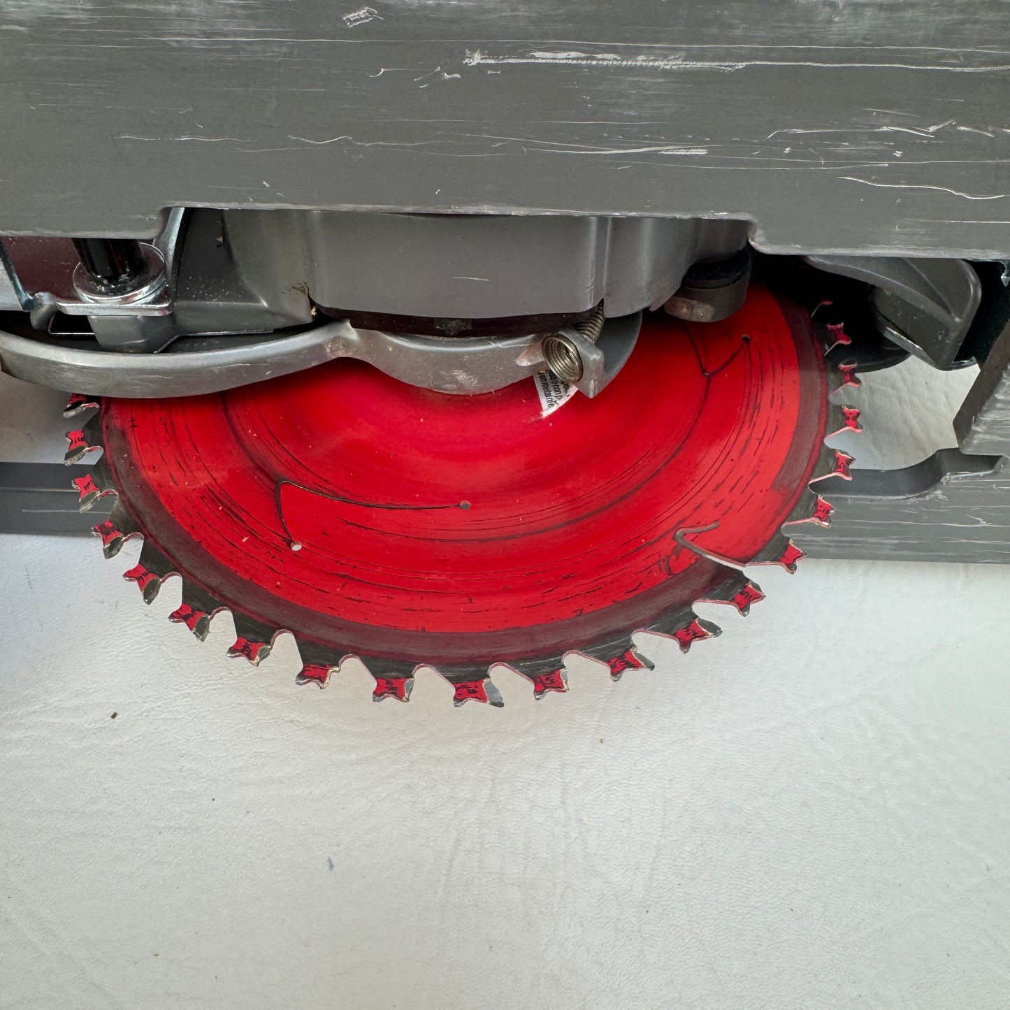 Milwaukee 2730-20 M18 18V 6-1/2" Circular Saw