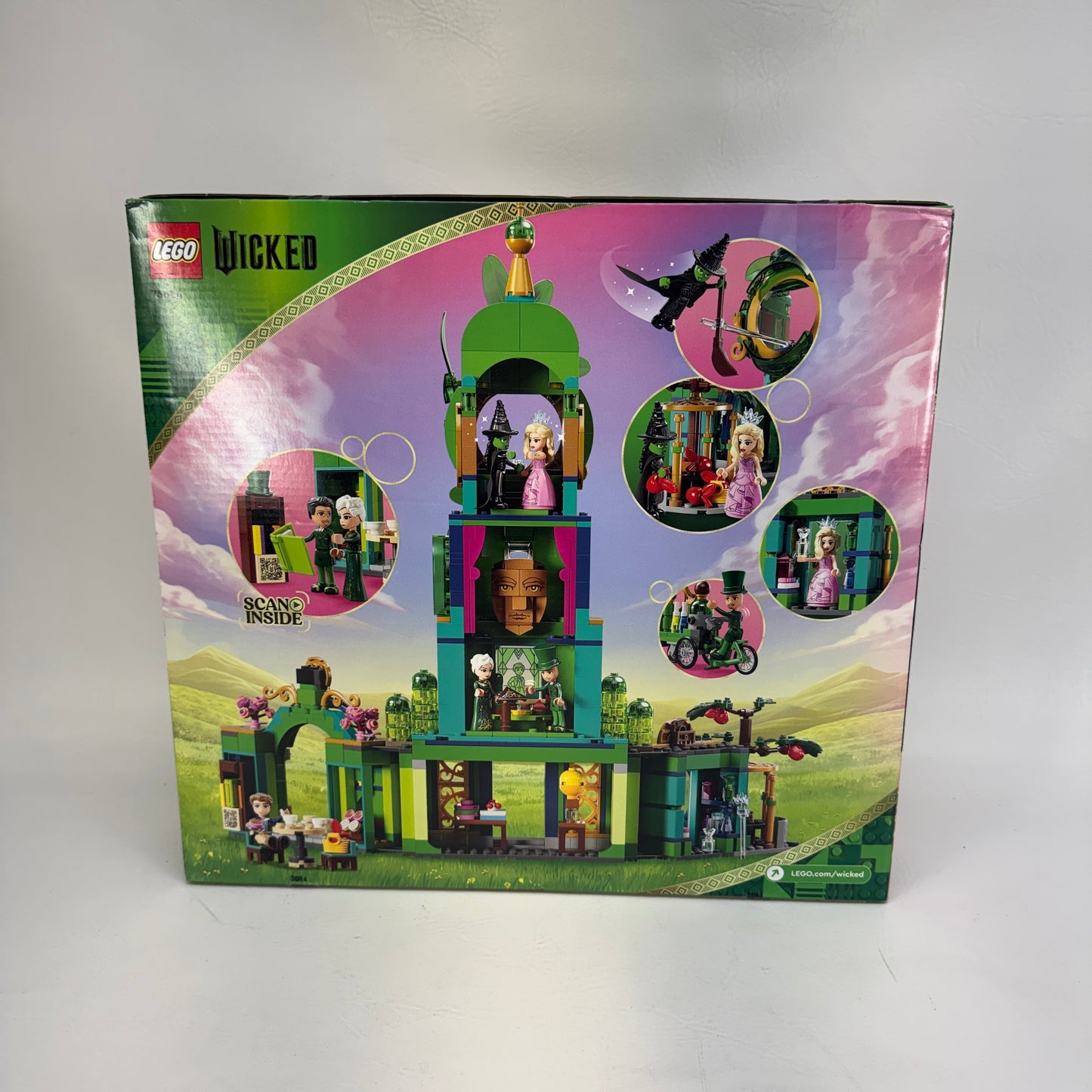 New Lego Wicked: Welcome to Emerald City Lego Set 75684