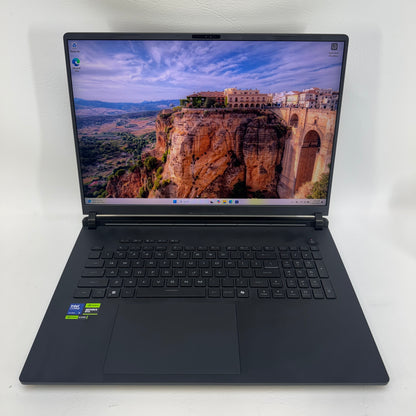 Asus ROG Strix Scar 18 G835L 18" Core Ultra 9 275HX 64GB RAM 2TB SSD RTX 5090