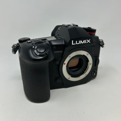 Panasonic Lumix DC-G9 20MP Mirrorless Camera