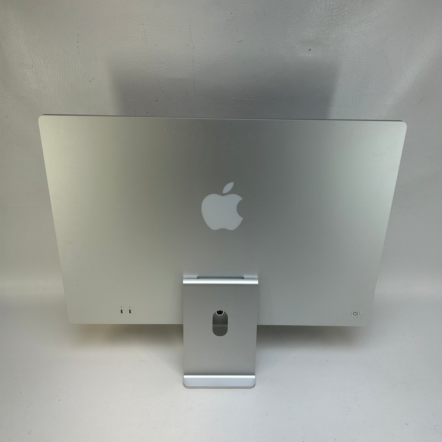 2021 Apple iMac 24" M1 7 Core 3.2GHz 8GB RAM 256GB SSD Silver A2439