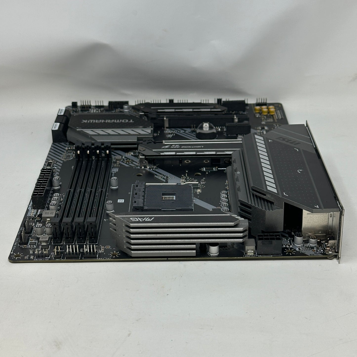 MSi MAG B550 TOMAHAWK AM4 ATX AMD DDR4 Motherboard
